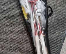 Badminton set