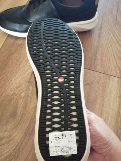 trainers Brand new clarks