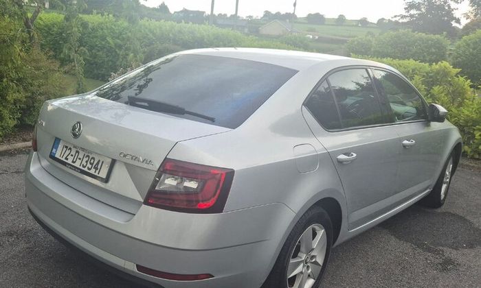 Skoda Octavia 2017 (172) Ambition 1.6tdi 115hp 4dr