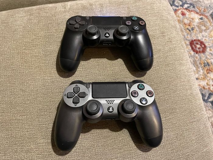 Sony Playstation 4 Controllers