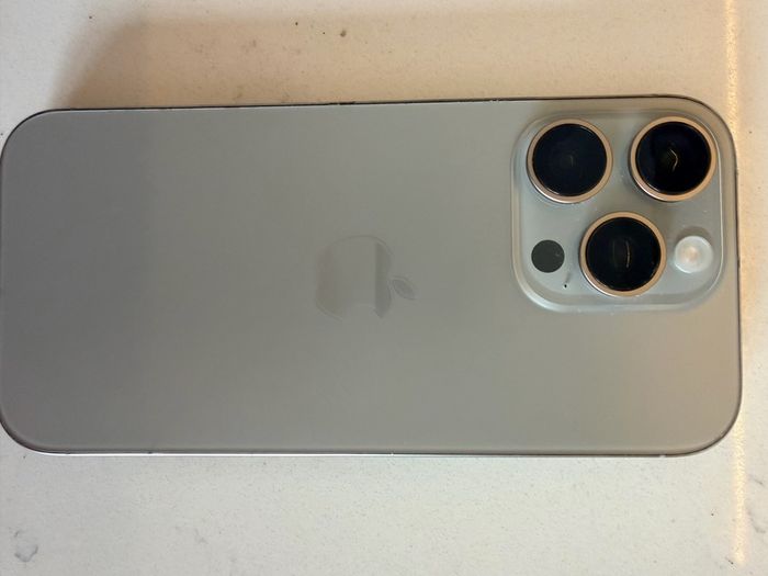 iPhone 16 Pro 256GB- Has fault