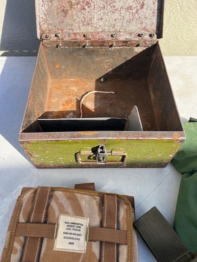 Army box and contents