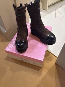 Marco Moreo brown boots