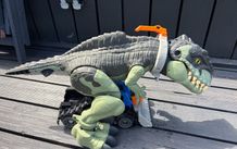 Large dinosaur