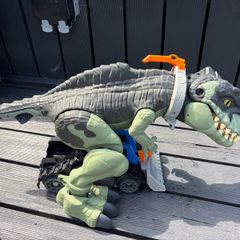 Large dinosaur