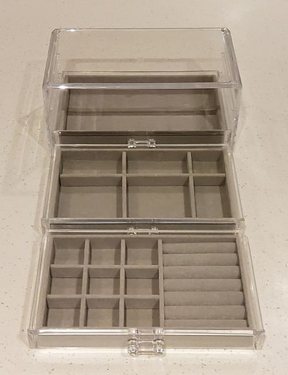 Jewellery Box with 3 Drawers - Grey Velvet Jewellery Organiser for Earring, Bangle, Bracelet, Necklace and Rings Storage