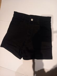 Black Highwaist shorts kids Large