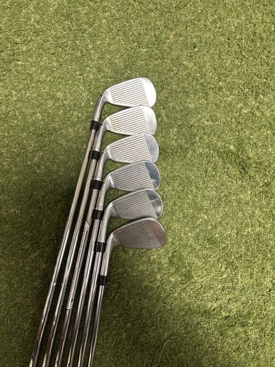 Taylormade QI irons