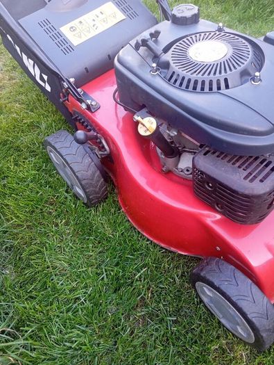 sanli self drive lawnmower