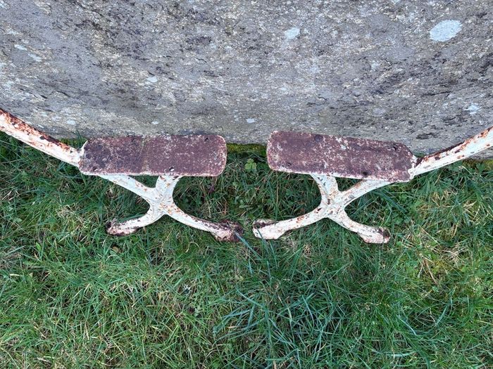 Pair of Victorian cast iron bench ends