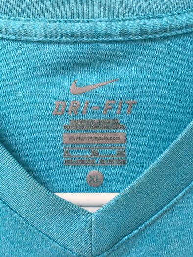Nike gym top