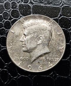 1964 United States Half Dollar "Kennedy Half Dollar" 90% Silver coin