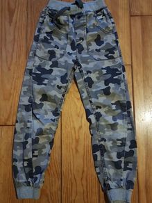 Age 7-8 Grey Camo Trousers