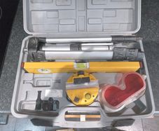 Laser level