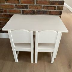 IKEA Sundvik kids table and chairs