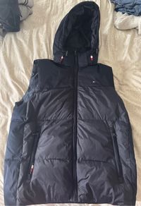 Tommy Hilfiger Navy Hooded Puffer Gilet M