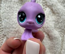 Littlest Pet Shop LPS Lucky Fortune Cookie Brant The Fish approx. 2" Figure Wave 4 Used Please look at the pictures