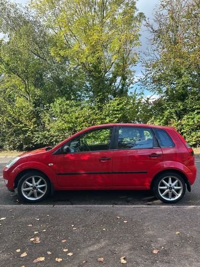 2005 Ford Fiesta