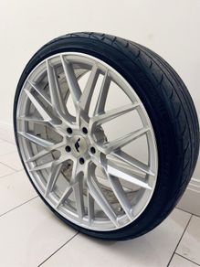 Jr28 wheels with tyres 20"