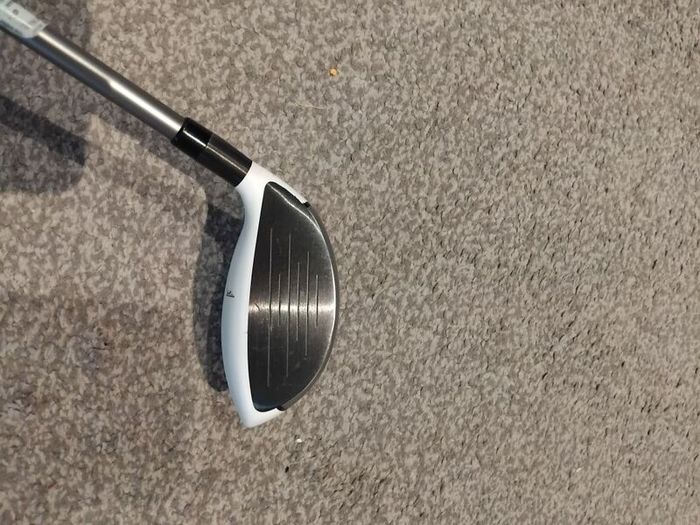Taylormade ladies 6 hybrid