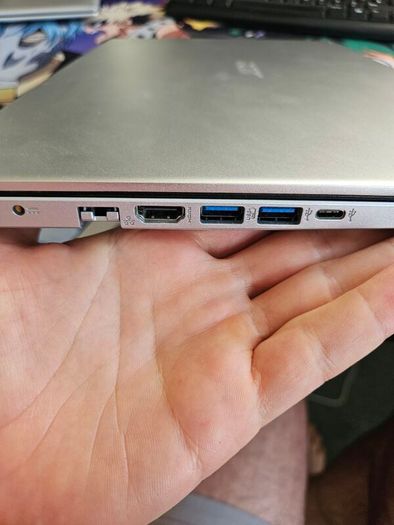 Acer Aspire 5