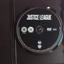 Justice League (DC Comics) [2017] Ben Affleck, Gal Godot, Henry Cavill, Amy Adams, Ezra Miller, Jason Momoa [Movie DVD] Image 3