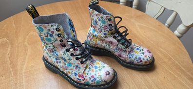 Doc Martens / Dr Martens floral boots, size 5