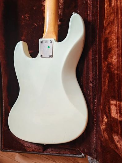 Vintage 1966 Fender Jazz Bass