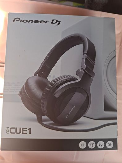 Pioneer DDJ-flx4 controller with bag and headphones