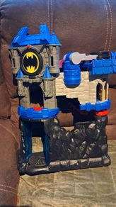Fisher Price Imaginext DC Super Friends Wayne Manor Batman Batcave