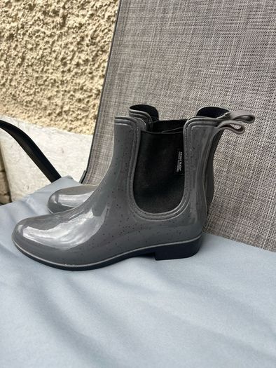 Ladies wellies size 5