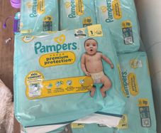 pampers