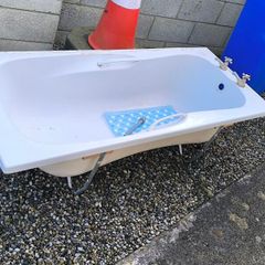 Bathtub