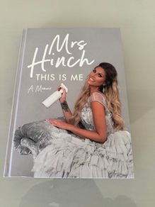 Mrs Hinch This is me memoir Hardback