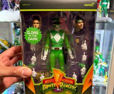 Mighty Morphin Power Rangers Green Ranger Glow In the Dark  Super 7 Ultimates