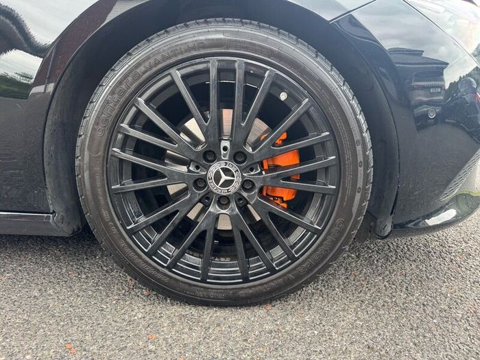 Mercedes CLA Progressive Night Pack