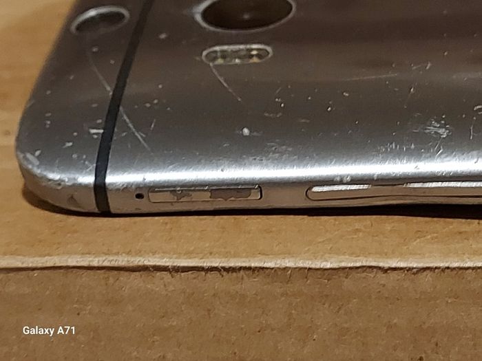 HTC One-M8, 1.8GB Ram, 16GB HDD, O2 network I think, working fine, Does show wear