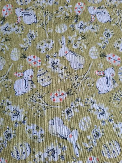 EasterTable runners / Placemats. Green or grey.