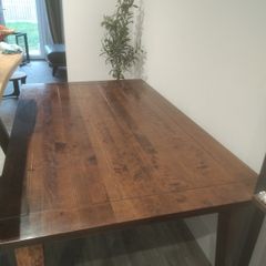 Next Dining table