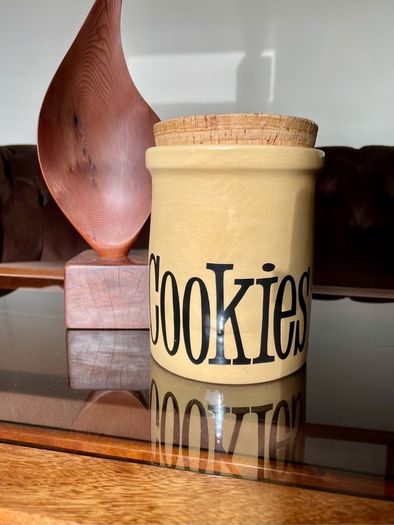 T.G. Green Church Gresley Made in England Vintage Cookies Jar with Cork lid 1960s