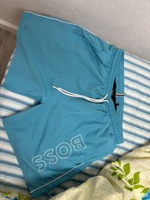 Hugo Boss shorts size large