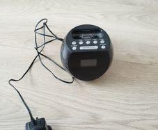 iWantit iPod & Alarm Clock Docking Speaker - Black