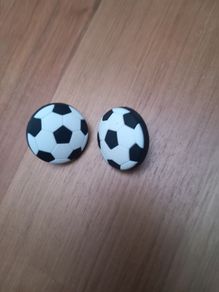2 football knobs