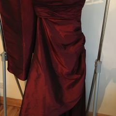 Occasional or Debs maroon Juju & Christine dress
