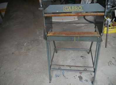 Gabro Metal Folder