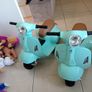 Toddler electric Vespa Image 4
