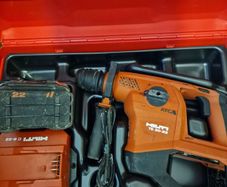 TE 30-22 cordless rotary hammer