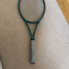 Wilson Blade V9 Tennis Racket