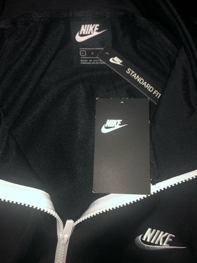 Nike top tracksuit size Large brand new with tag