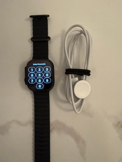 Apple Watch Ultra 3 Black Titanium warranty till 12/05/2027 Like New
